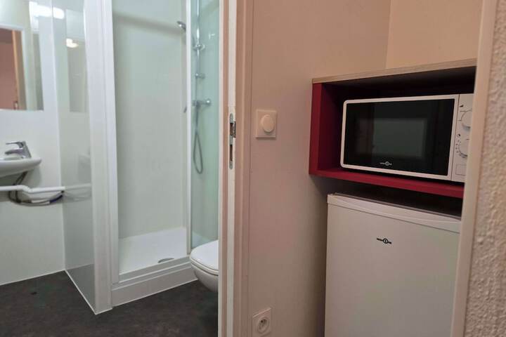 Room 14 of 51