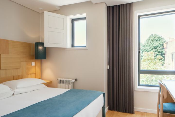 Room 15 of 76