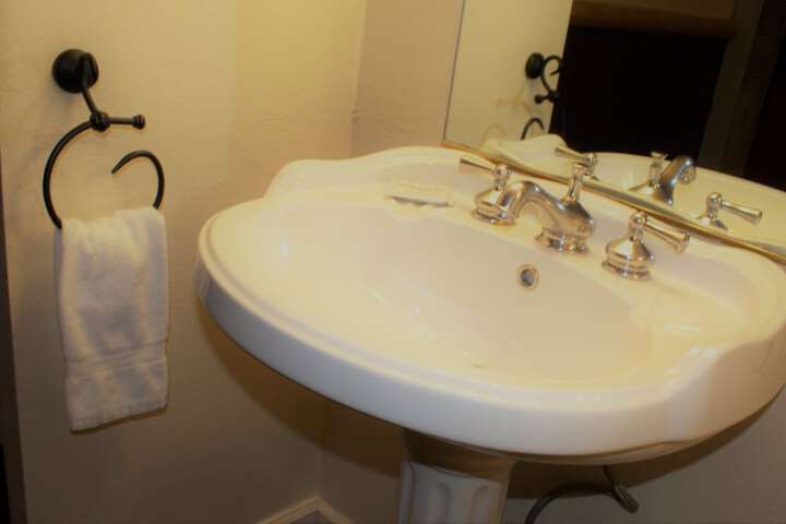 2 Double Beds (6 of 11)