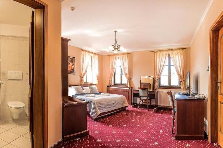 Room 19 of 59