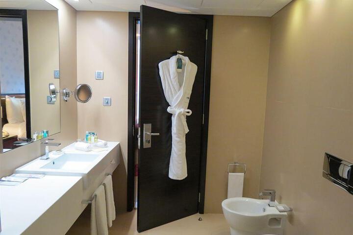 Guest room amenity