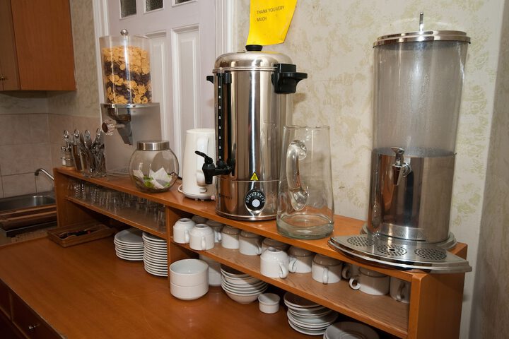 Breakfast/Coffee Service 108 of 152