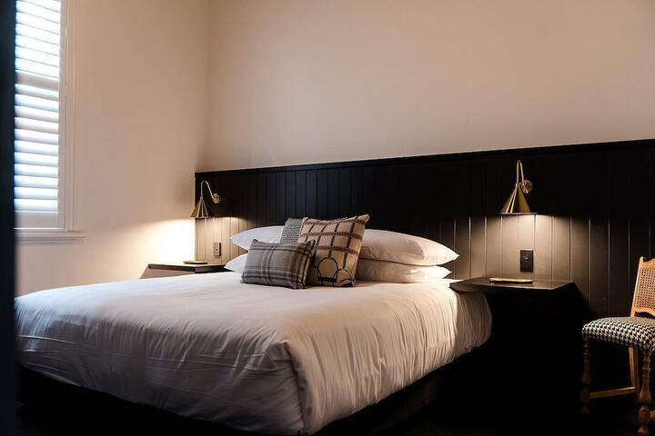 Room 19 of 51