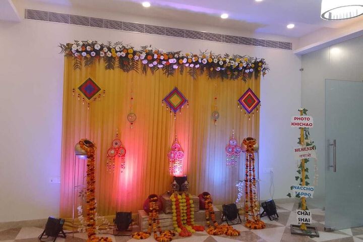 Ballroom/Hall 34 of 41