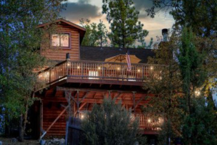 Exterior of Bearpaw Lodge - 1748 by Big Bear Vacations