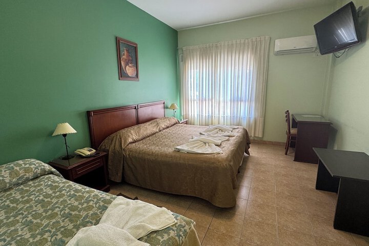 Room 43 of 138