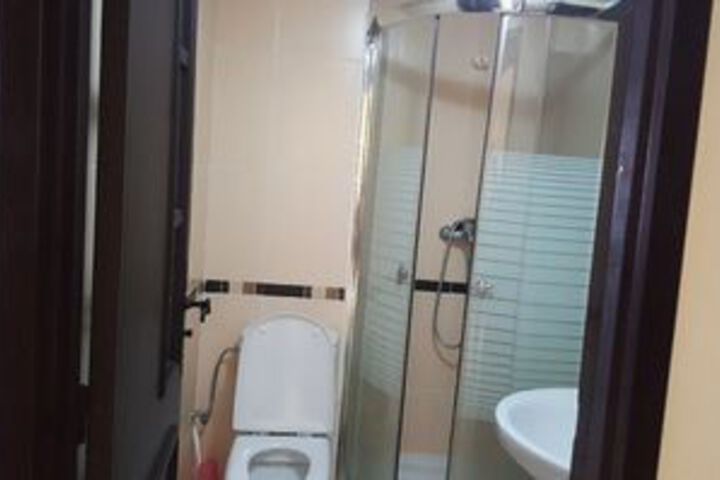 Room 3 of 11