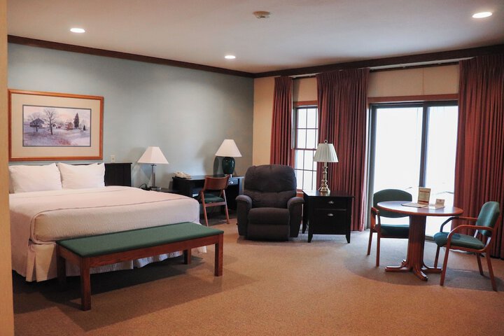 Room 4 of 11