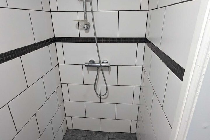Room 19 of 25