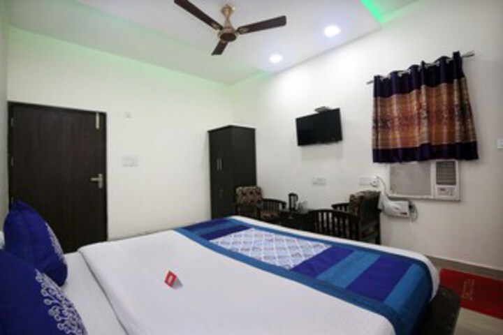 Room 20 of 25