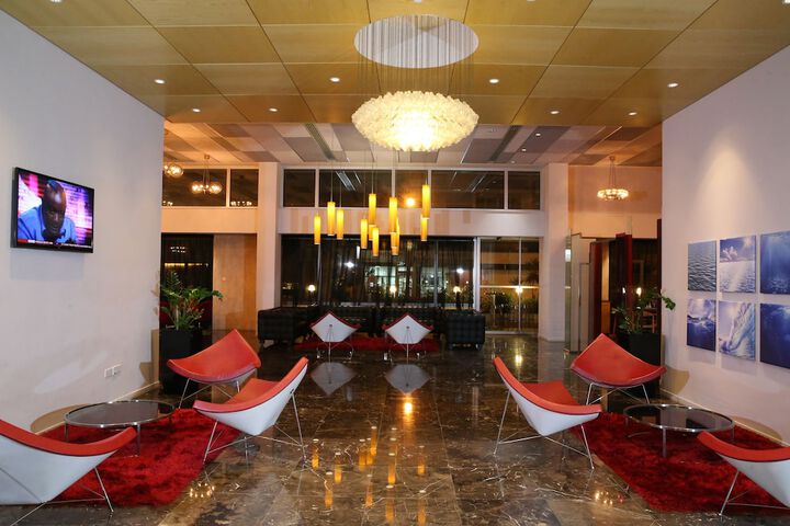 Hotel Interior 4 of 32