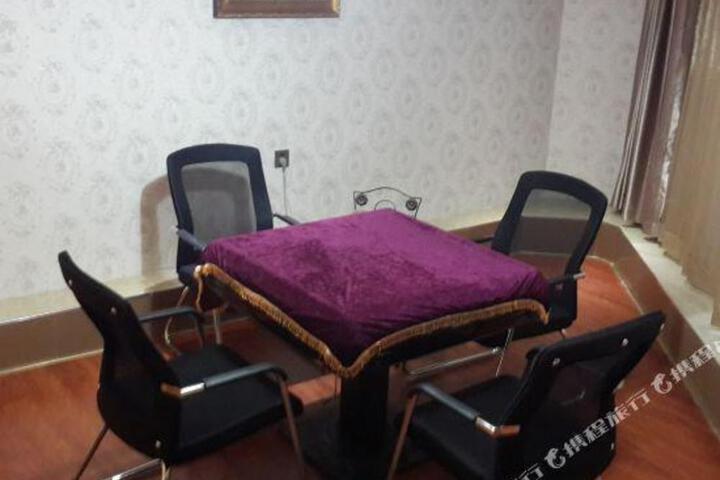 Kangtai Hotel (Chongqing Southwest Hospital Store)
