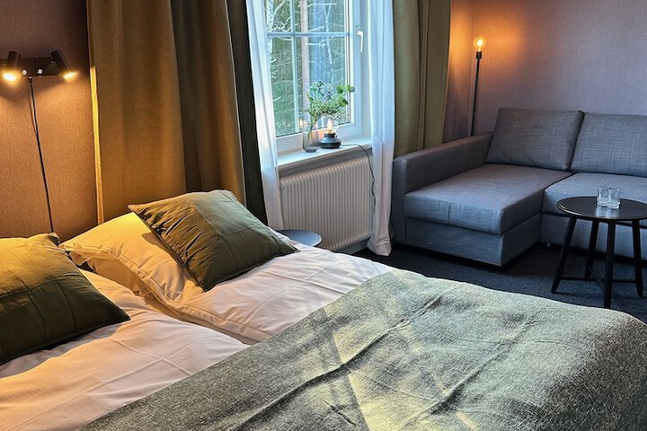Room 21 of 51