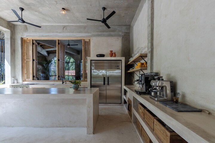 Breakfast/Coffee Service 90 of 99