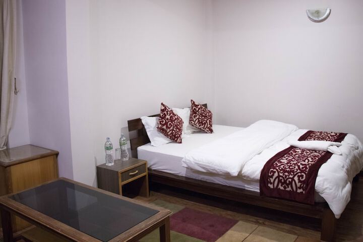 Room 55 of 90