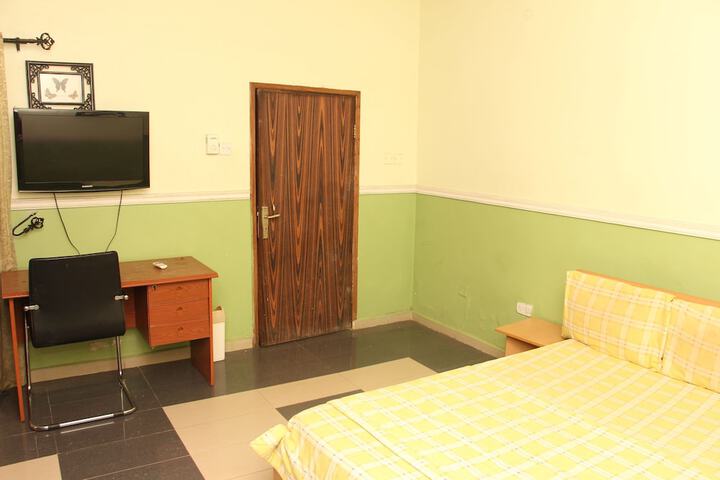 Room 2 of 13