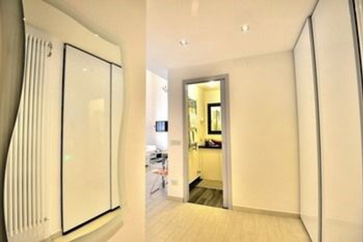 Room 48 of 71
