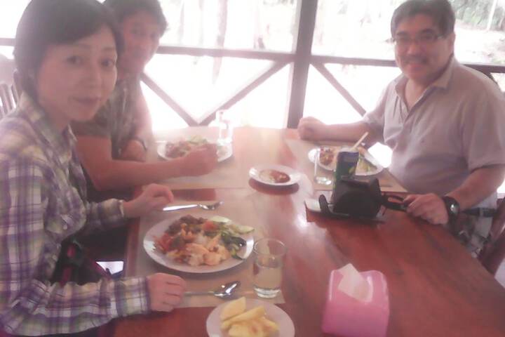 Dining 36 of 47