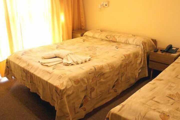 Room 5 of 31