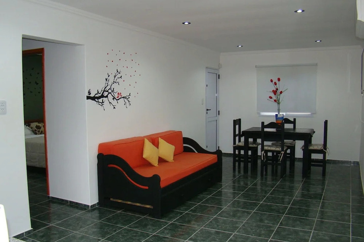 Room 11 of 20