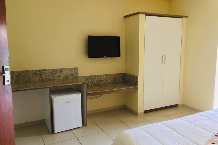 Room 8 of 53