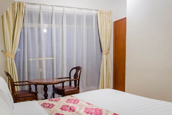 Room 6 of 39