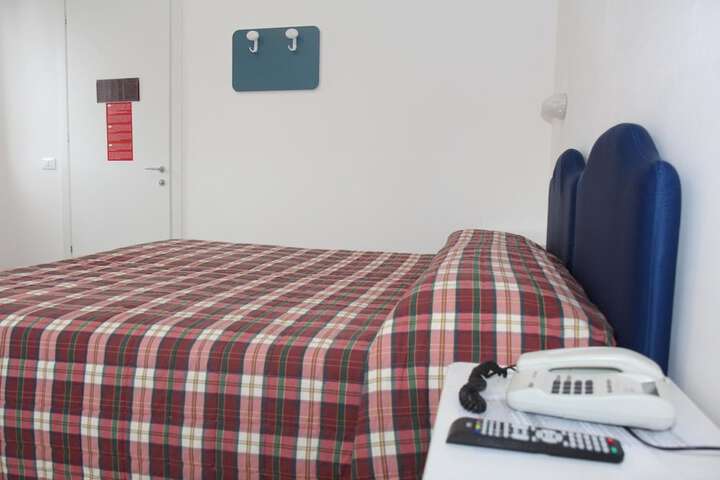 Room 18 of 67