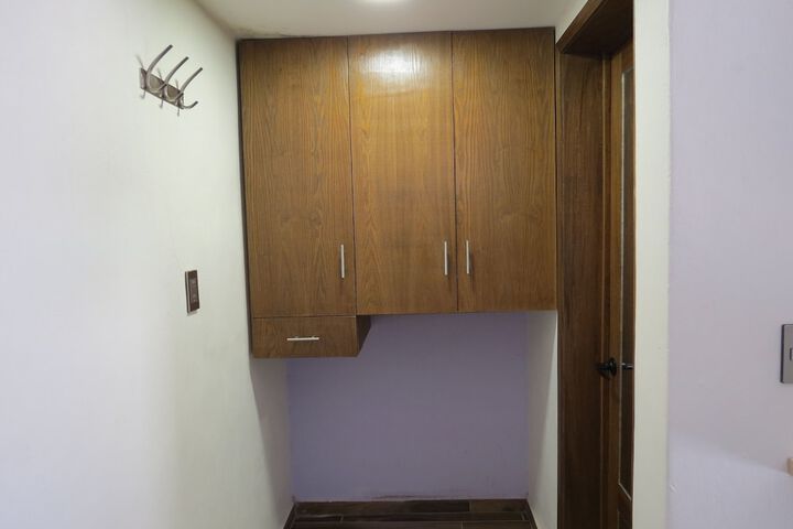 Room 76 of 174