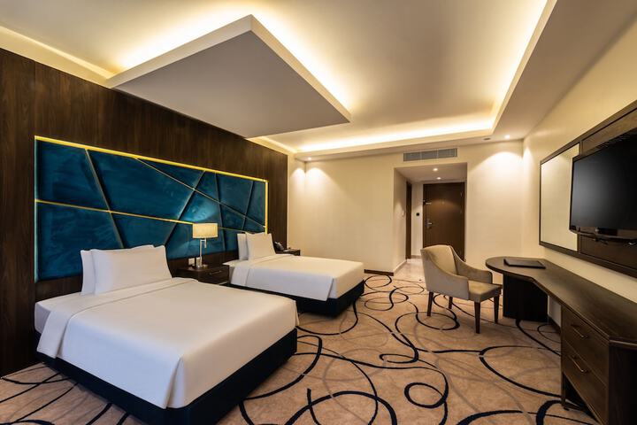Room 9 of 41