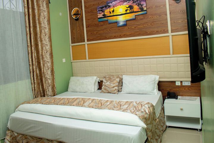 Room 29 of 55