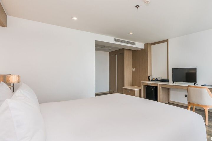 Room 14 of 63