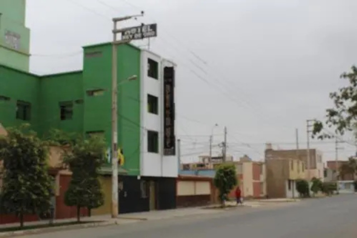 Golden King Hotel