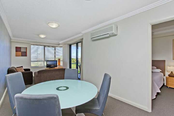 Room 22 of 65