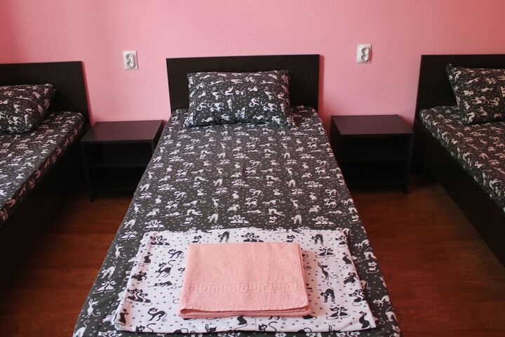 Room 25 of 66