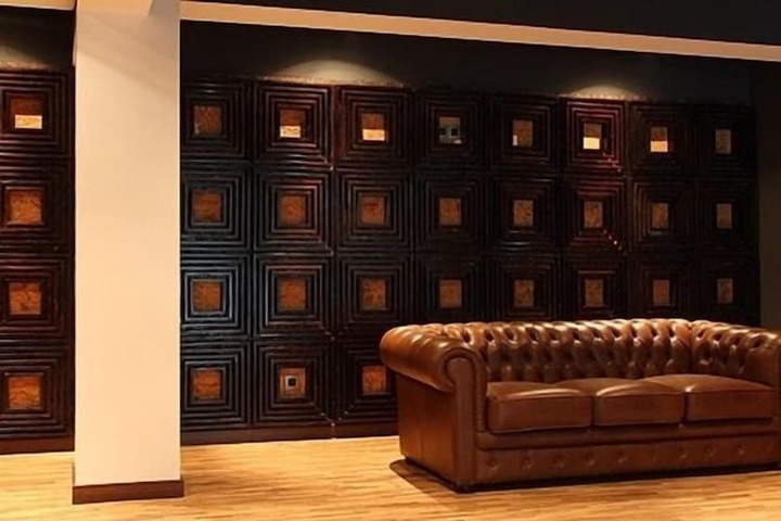 Room 48 of 144