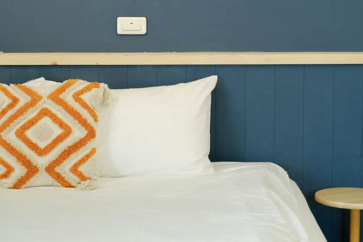 Room 10 of 57
