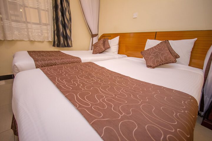 Room 26 of 68