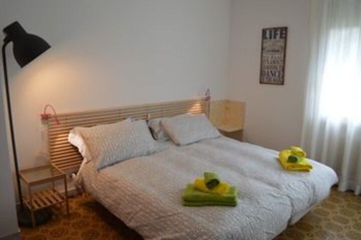 Room 17 of 24