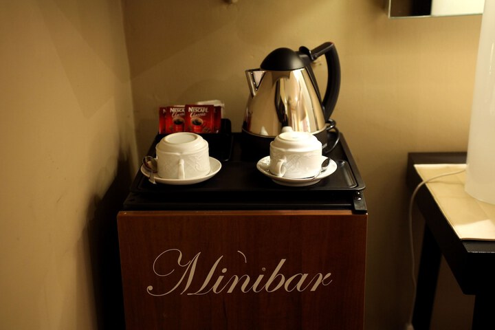 Breakfast/Coffee Service 64 of 86