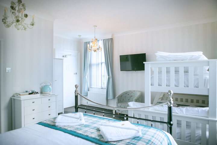 Room 10 of 58