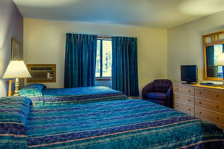 Room 13 of 23