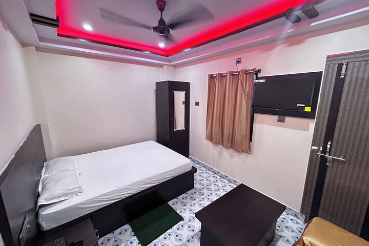Room 25 of 41