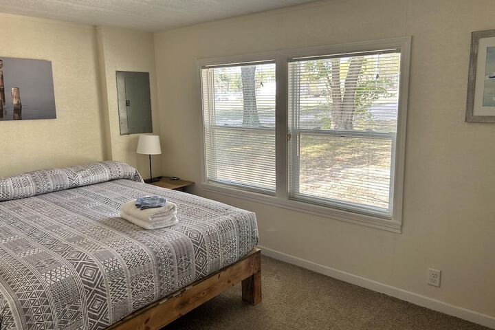 Room 10 of 30