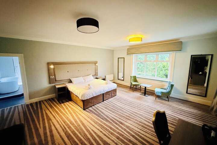 Room 44 of 72