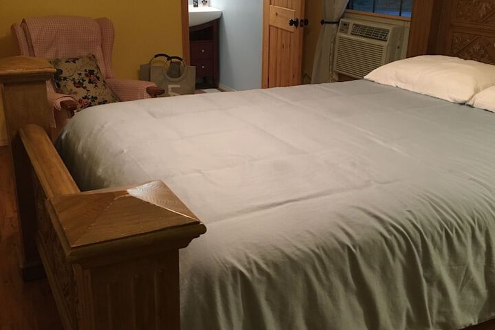 Room 4 of 14