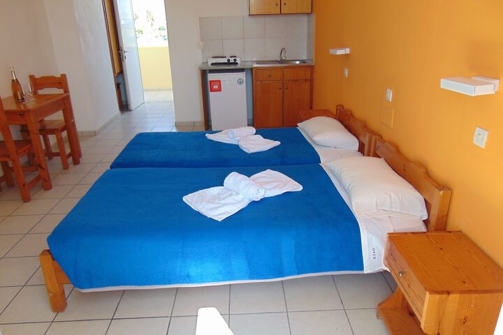 Room 6 of 70