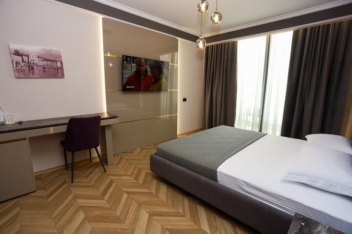 Room 15 of 45