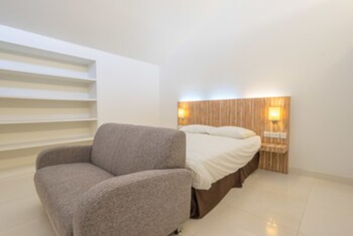 Room 17 of 20