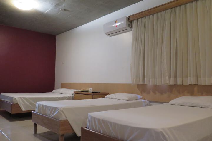 Room 6 of 29