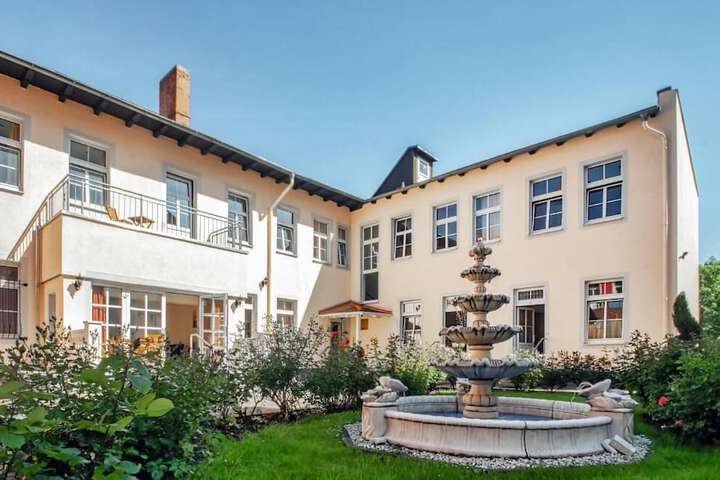 Exterior of Hotel Altstadtperle Erfurt